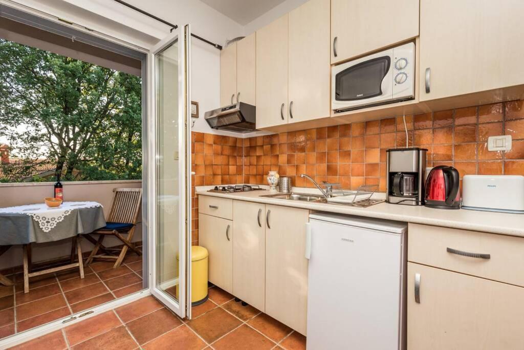 Villa Lidija Пореч Экстерьер фото